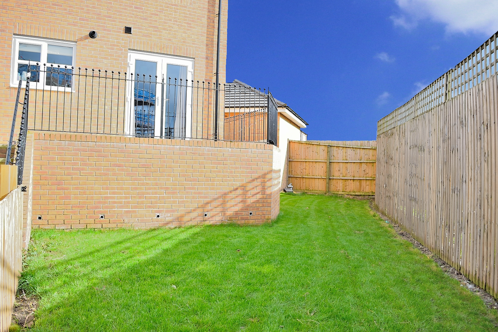 64 Powder Mill Road, WA1 (2).jpg